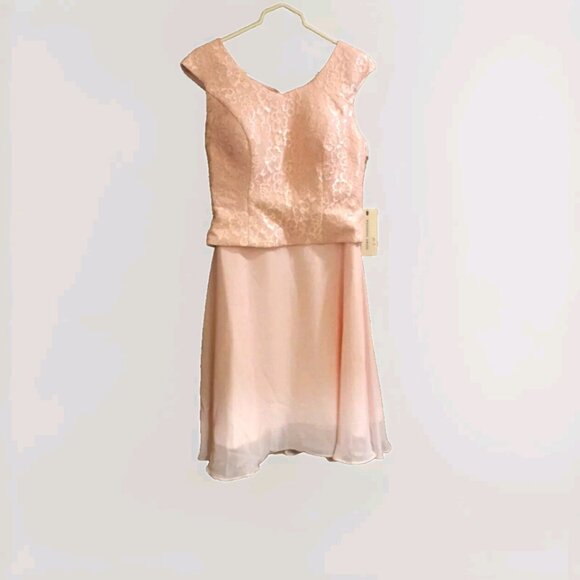 Wedding Gown Gallery Womans size 10 Wedding Dress peach lace top NWT Bride - Picture 2 of 10